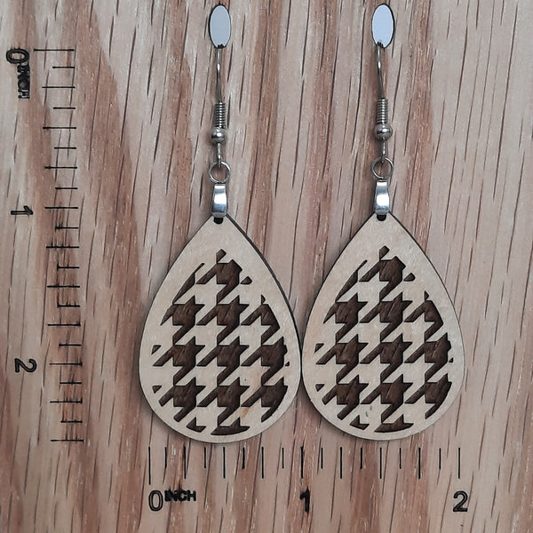 Maple Herringbone Engraved Drop Earrings